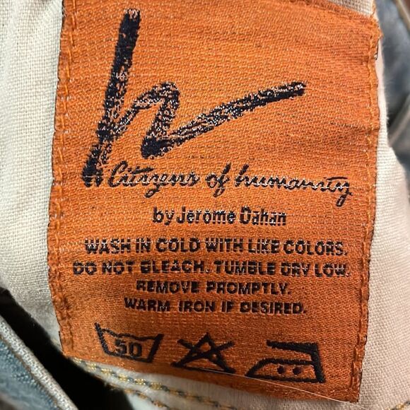 Citizens of Humanity Ingrid #002 Low waist flare distressed light wash - Picture 8 of 8